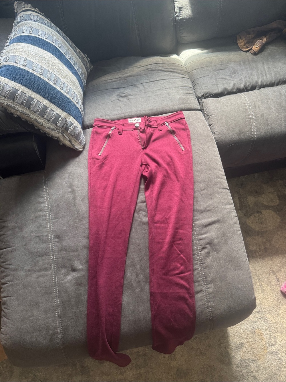 Selena Gomez Dream Out Loud Wine Red Leggings